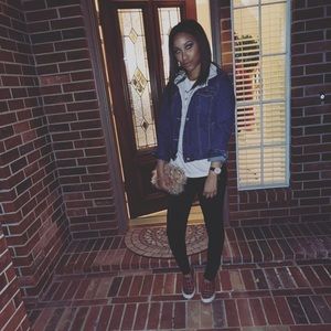 Meet your Posher, Precious